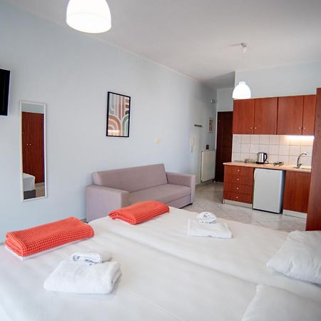 Theros Apartment Preveza Exterior photo