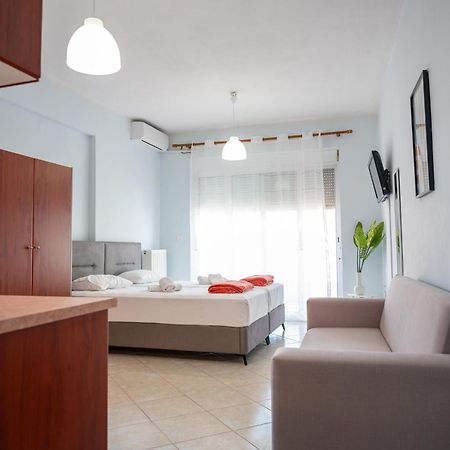 Theros Apartment Preveza Exterior photo